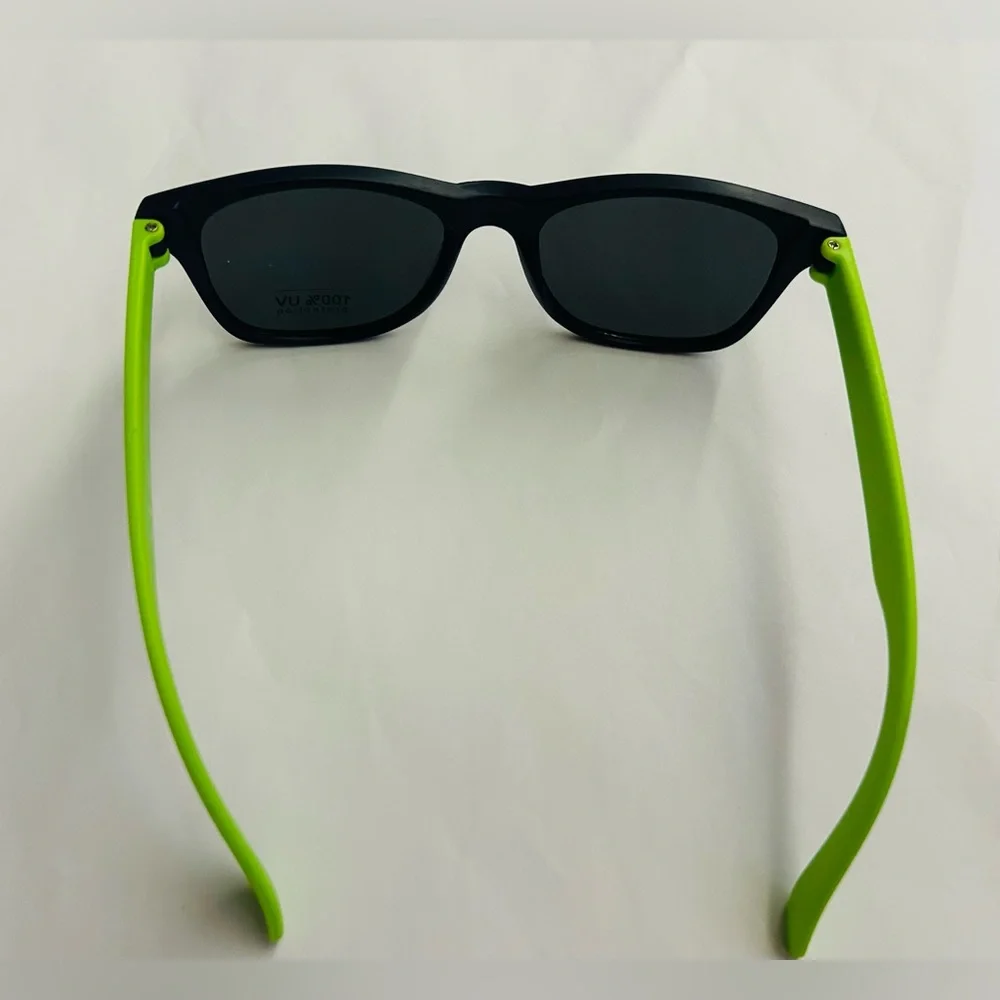 New Tommy Bahama Kid Sunglasses Blue Frame Green Temple Boys Girls Unisex Summer